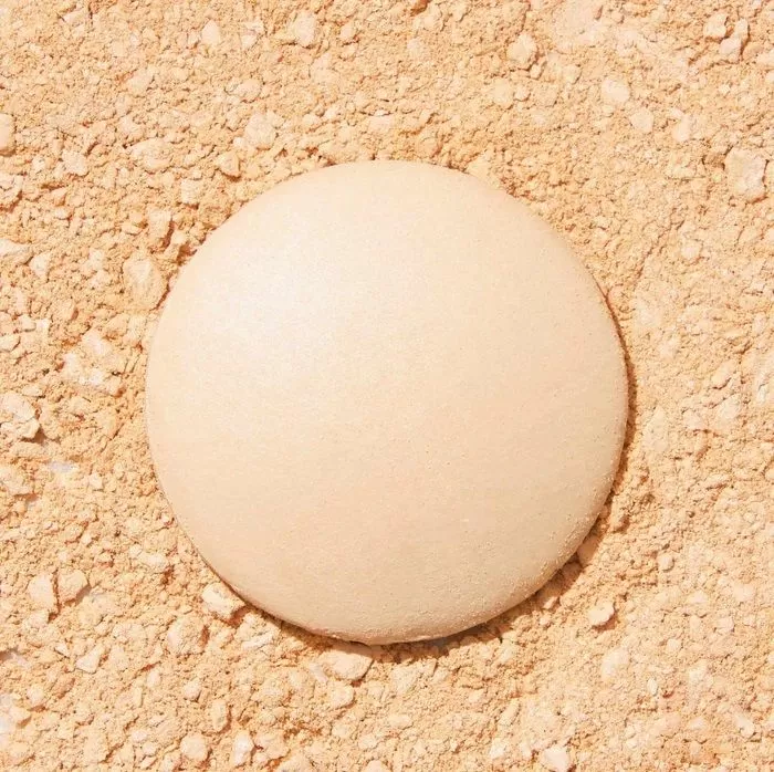 1.large Хайлайтър Laura Geller Baked Natural Glow Highlighter French Vanilla