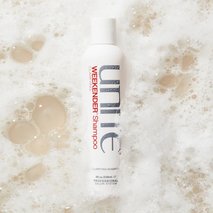 Почистващ шампоан Unite Weekender Clarifying Shampoo