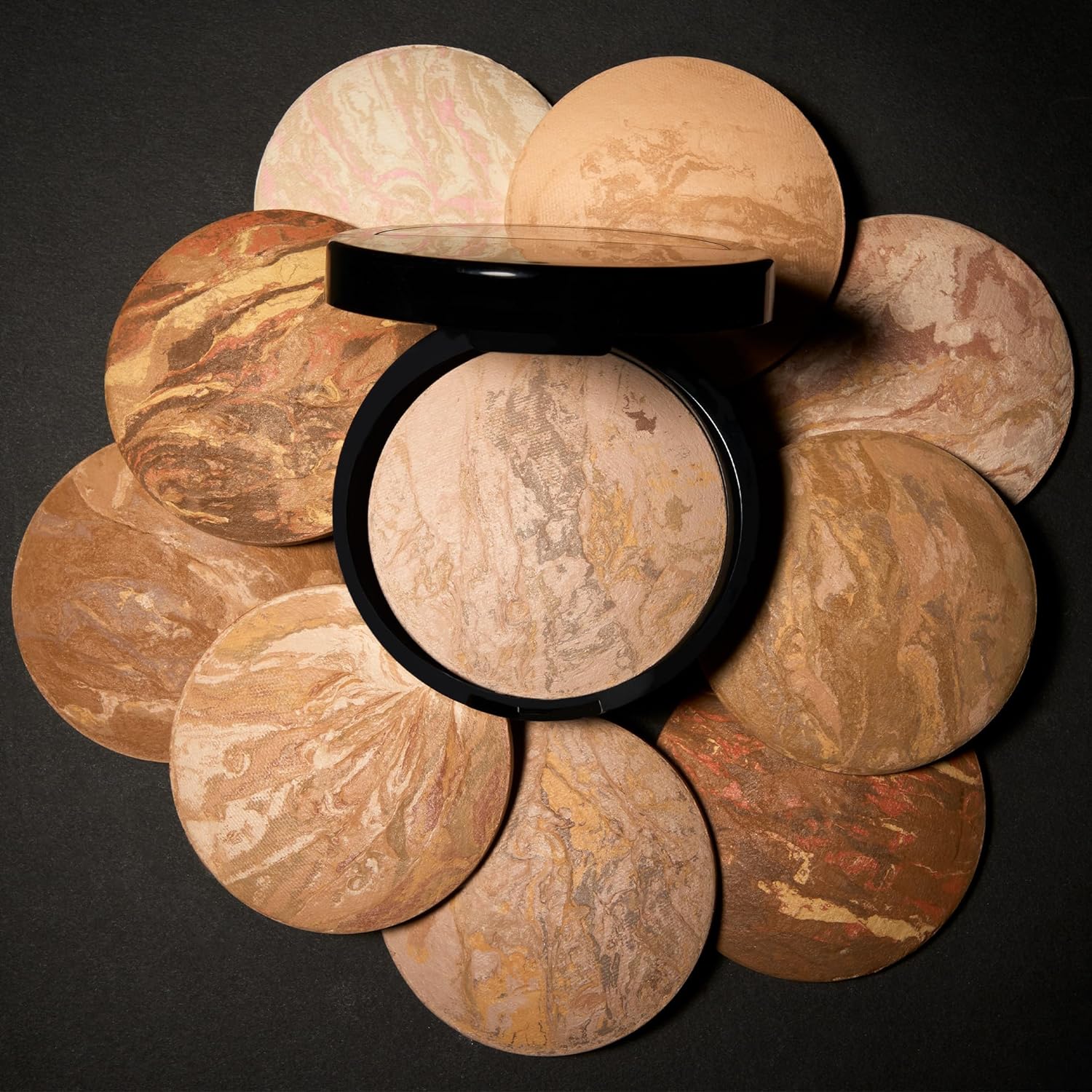 Балансираща покривна пудра Laura Geller Baked Balance-n-Brighten Color Correcting Foundation