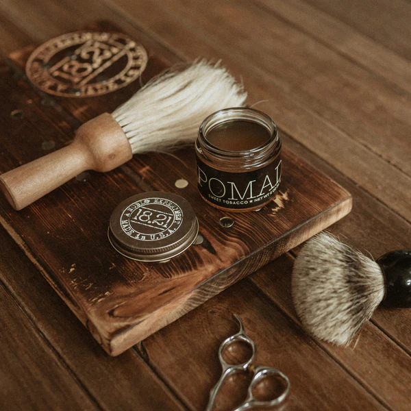 Стилизираща помада за коса Man Made Pomade 2 oz/60ml