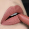 Матово червило Youngblood Intimatte Mineral Matte Lipstick