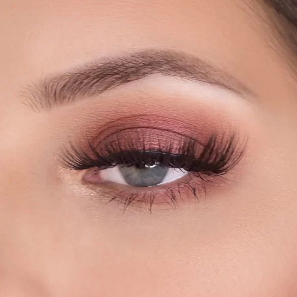 tbatb ep.1 model Палитра сенки за очи theBalm and The Beautiful Episode 1