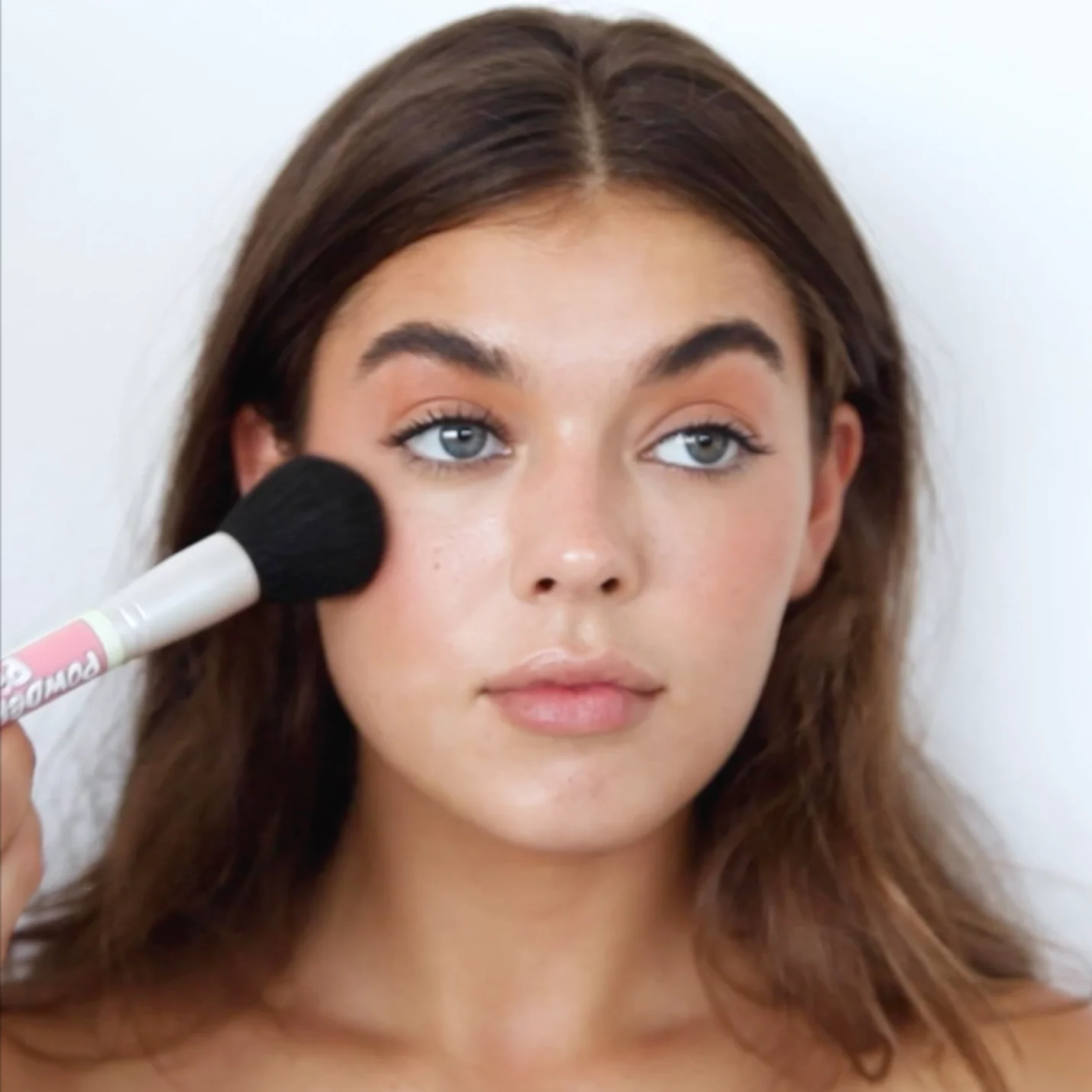 Руж, хайлайтър и сенки theBalm Hot Mama Travel Size