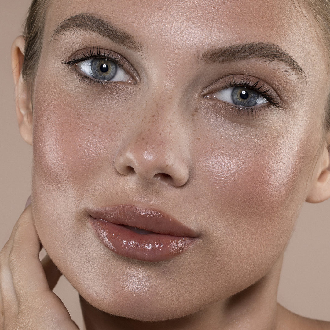 Минерален фон дьо тен Youngblood Liquid Mineral Foundation