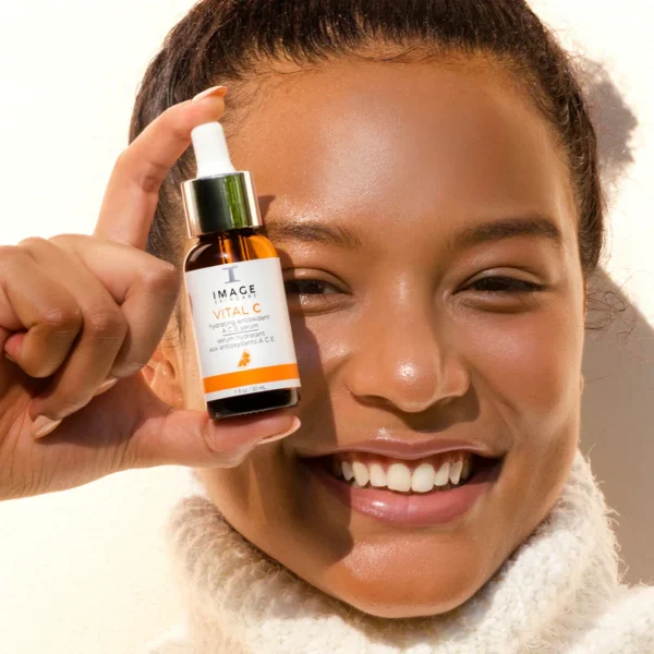 Мултивитаминен серум за лице IMAGE Skincare Vital C Hydrating Antioxidant A C E Serum