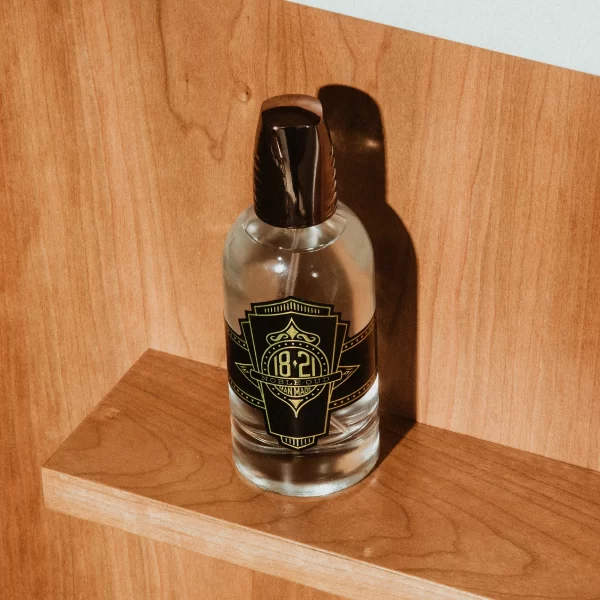 Mъжки парфюм 18.21.Man Made Noble Oud Spirits