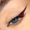 Schwing-purple-model-updt Комплект течни очни линии theBalm Schwing Trio Limited Edition