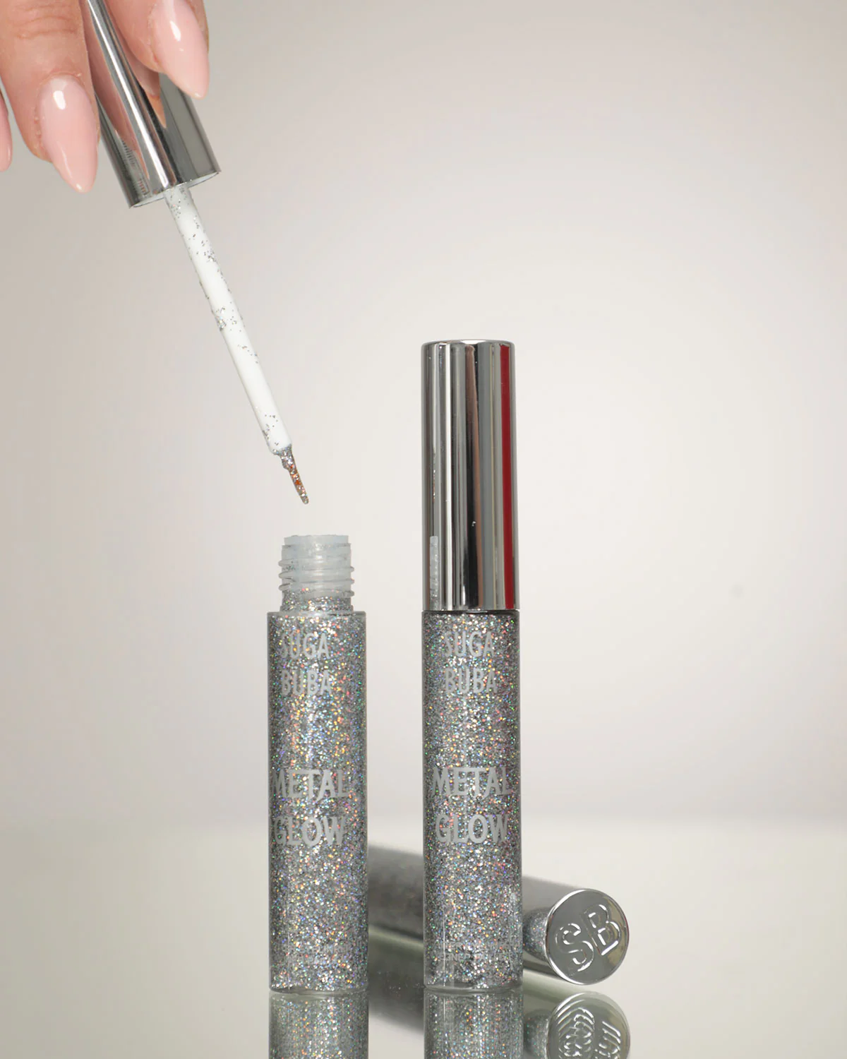 Блестяща очна линия Suga Buba Metal Glow Hologram