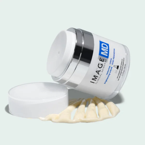 image md restoring brightening creme pdp r03 8739fbdf 100d 4600 a75c d088e8ec4388 Изсветляващ крем за лице IMAGE Skincare IMAGE MD Restoring Brightening Creme