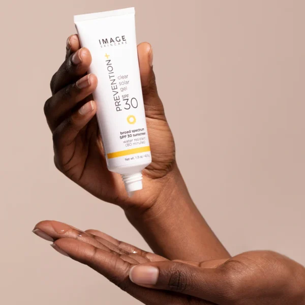 prevention clear solar gel spf 30 pdp r04 Слънцезащитен гел IMAGE Skincare PREVENTION+® Clear Solar Gel SPF 30